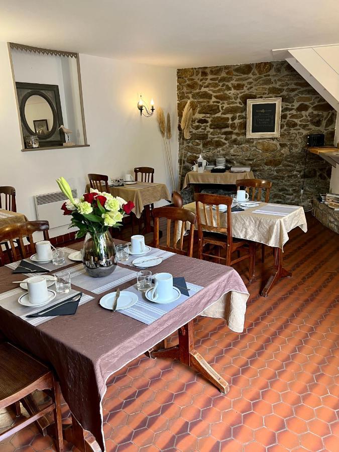 Hotel Kan Avel Saint-Lunaire Esterno foto
